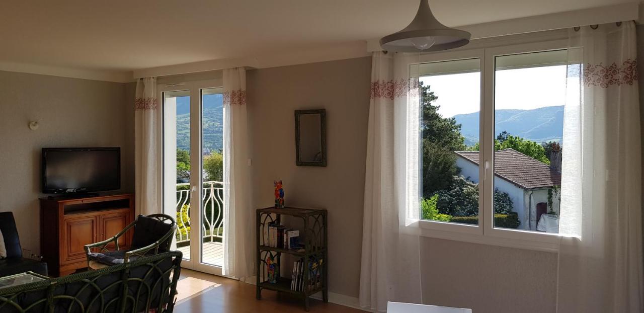 Montcalm Apartment Millau Bagian luar foto